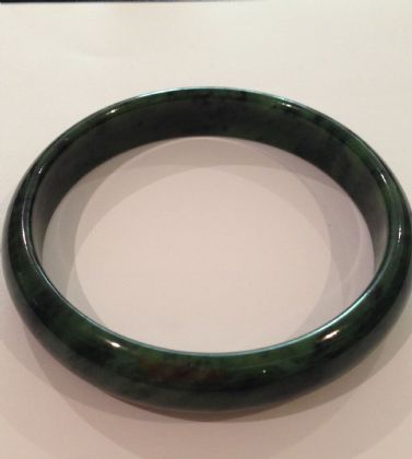 Dark green hotsell jade bracelet
