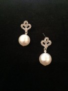 white-freshwater-pearl-cz-earrings