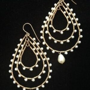 gold & pearl earrings gold & pearl earrings
